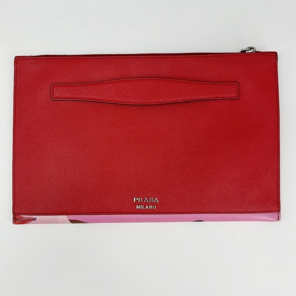 Like New! PRADA Butterfly Print Saffiano Leather Clutch/Purse. PRISTINE! - Picture 3 of 6
